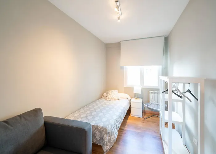 Go- Felipe Ii Center * Valladolid